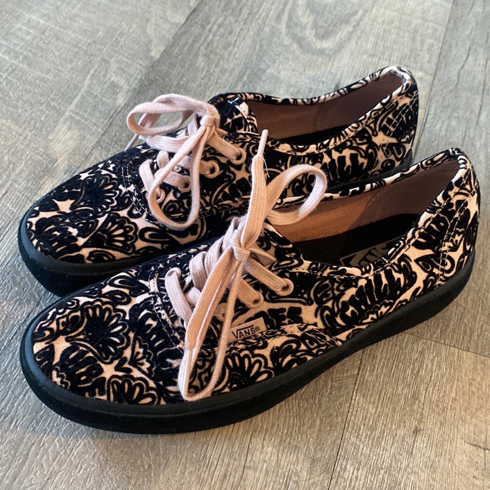 Vans with Velvet detail